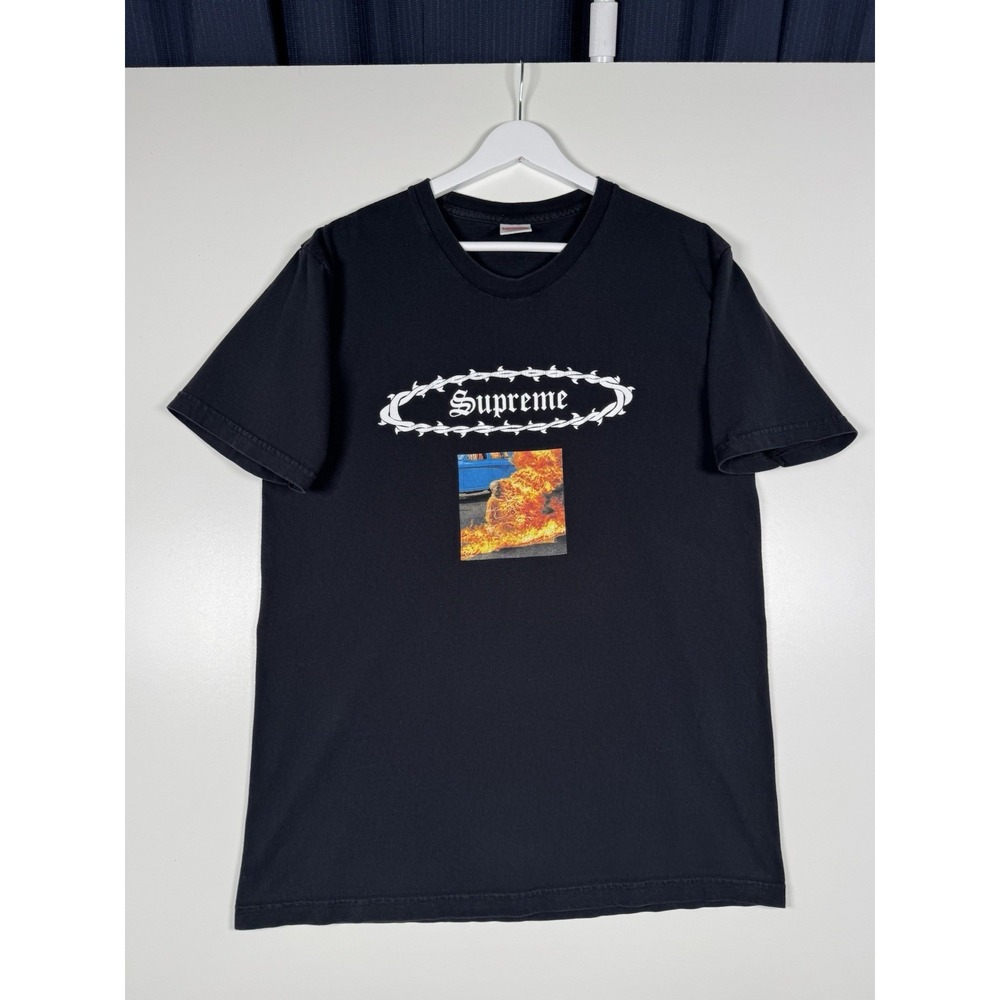 * Supreme Eternal Tee Man On Fire Shirt Black Size Large - Authentic - Picture 2 of 9